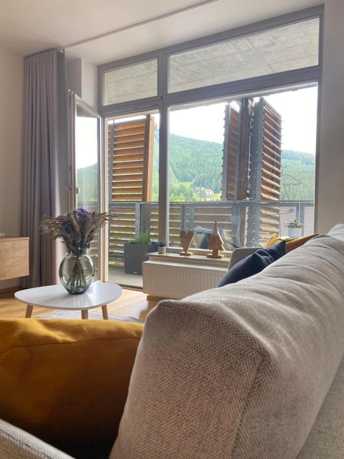 Luxusni Apartman U Sjezdovek S Garazi Harrachov Eksteriør billede